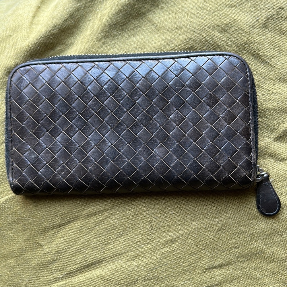 Bottega Veneta wallet